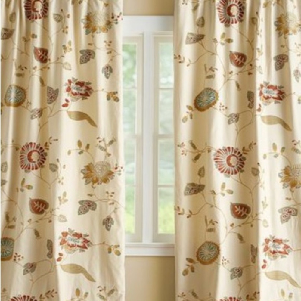 Pottery Barn Margaritte Curtain Panels (2)